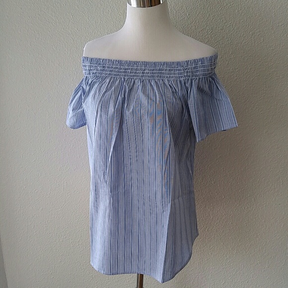 Off the shoulder striped top - Picture 2 of 4